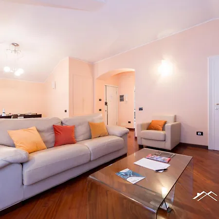 Appartement 6m, 1br, Ac, Wifi, Parking By Tilo *